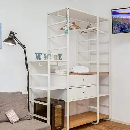 The Dream Station 招待所 斯培西亚