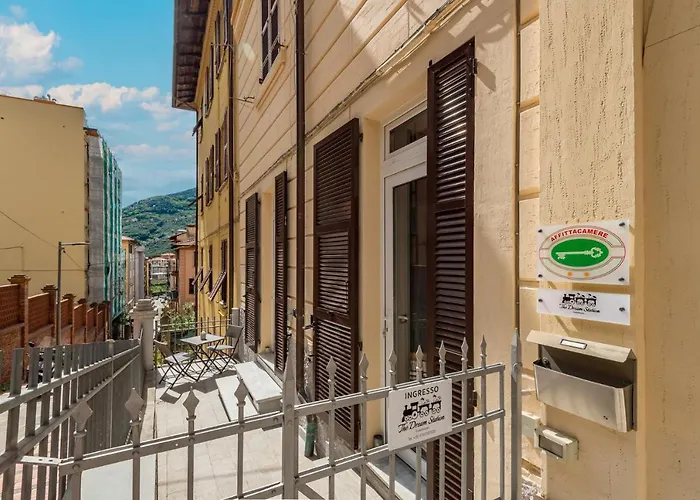 招待所 The Dream Station